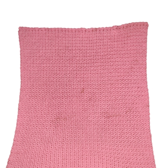 Vintage Pink Crochet Baby Blanket Afghan. Handmade    approximately 31" × 37" - Picture 4 of 5